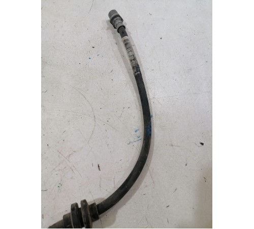 Тормозной шланг передний левый