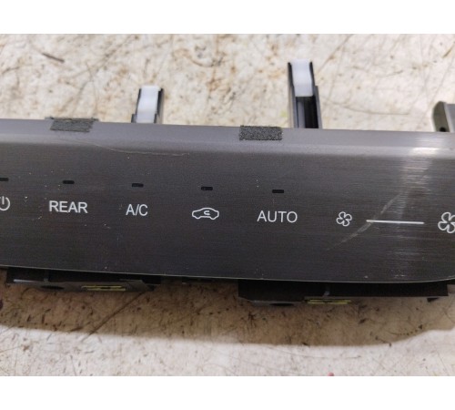 Блок управления климатом передний сенсорный