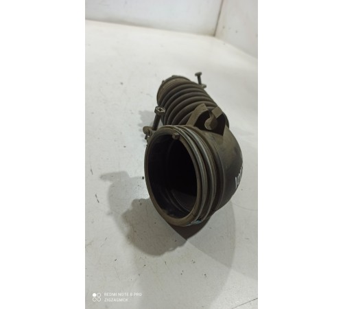 Патрубок воздушного фильтра