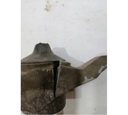 Амортизатор задний левый