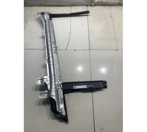 Электрический занавес (шторка) задний правый