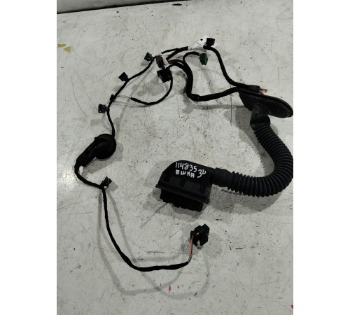 Электропроводка двери задняя левая