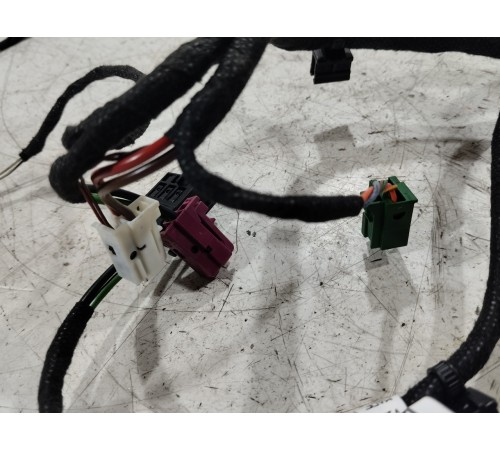 Электропроводка двери задняя левая