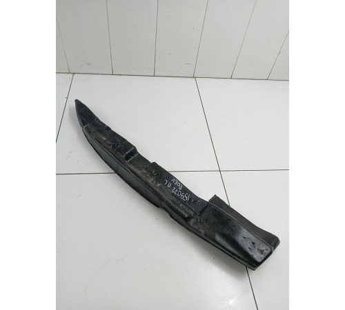 Пыльник крыла передний левый