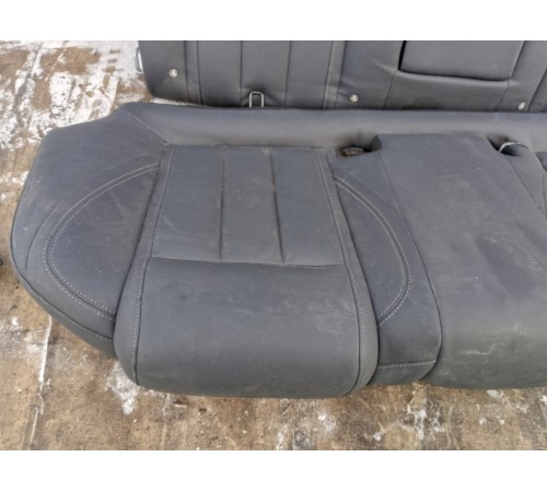 Задний ряд сидений