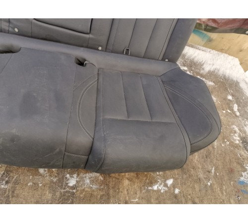 Задний ряд сидений