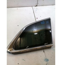 Глухое стекло заднее правое