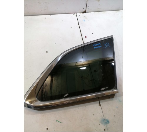 Глухое стекло заднее правое