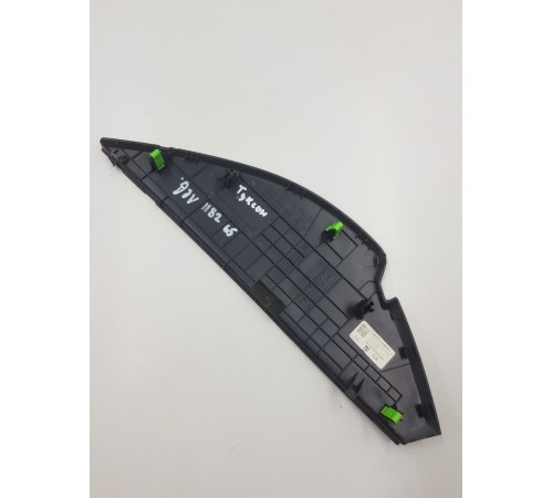 Накладка торпедо боковая левая