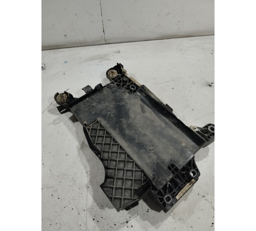 Крышка блока предохранителей