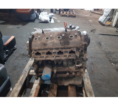 Двигатель в сборе