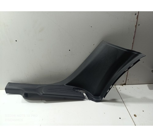 Накладка порога правая задняя внутренняя