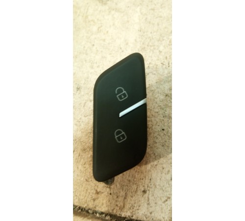 Кнопки блокировки дверей