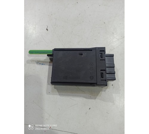 Блок управления двери (задний правый)