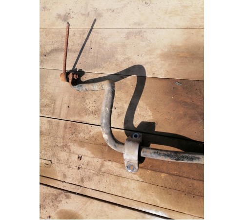 Стабилизатор подвески передний