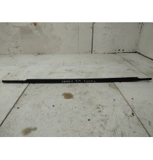 Молдинг стекла задний правый