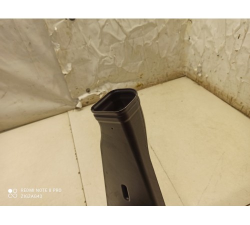 Воздуховод(левый)