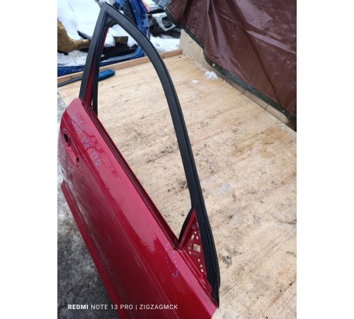 Дверь передняя правая