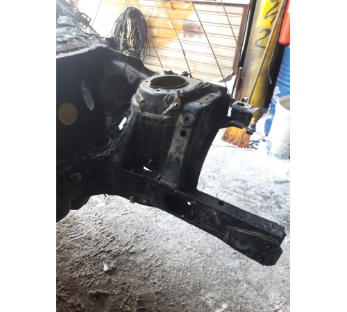 Лонжерон(четверть) передний левый