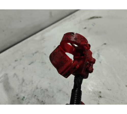 Провод клеммы силовой плюсовой