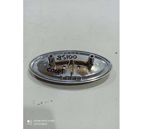 Эмблема крышки багажника