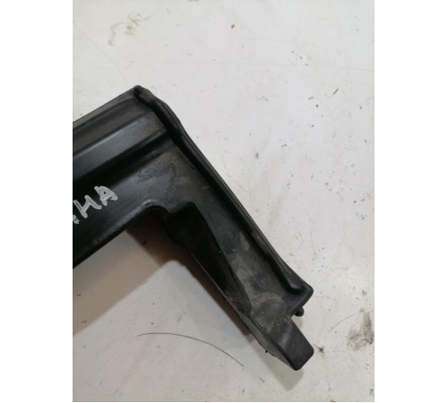 Уплотнитель жабо левый