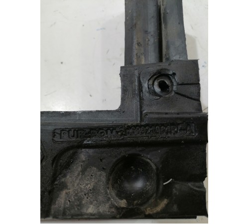 Уплотнитель жабо левый