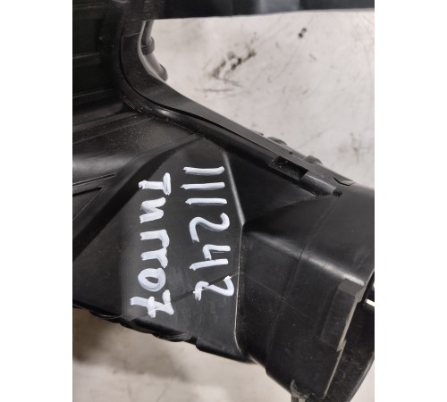 Воздуховод отопителя