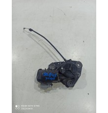 Доводчик замка крышки багажника