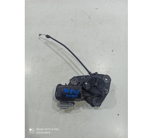 Доводчик замка крышки багажника