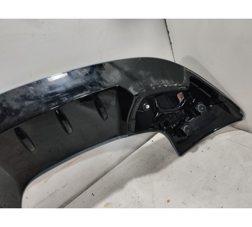 Спойлер крышки багажника