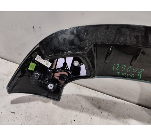 Спойлер крышки багажника