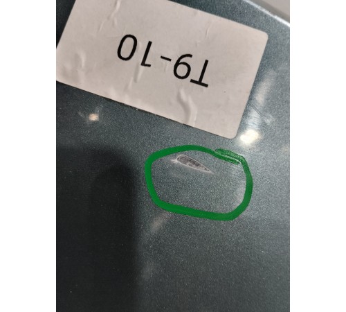 Спойлер крышки багажника