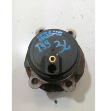 Ступица задняя левая