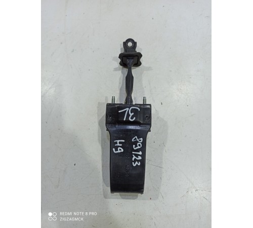 Ограничитель двери(задний левый)