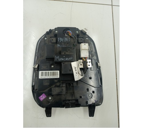 Плафон внутреннего освещения передний