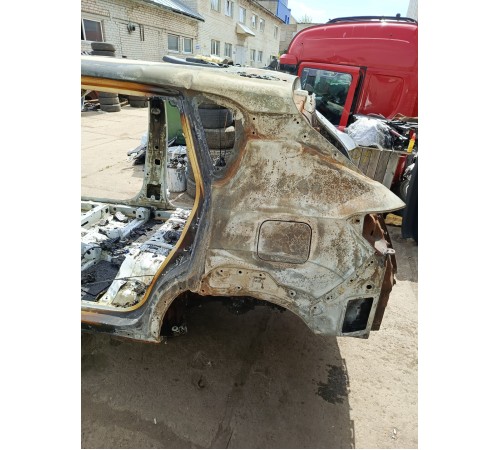 Крыло заднее левое