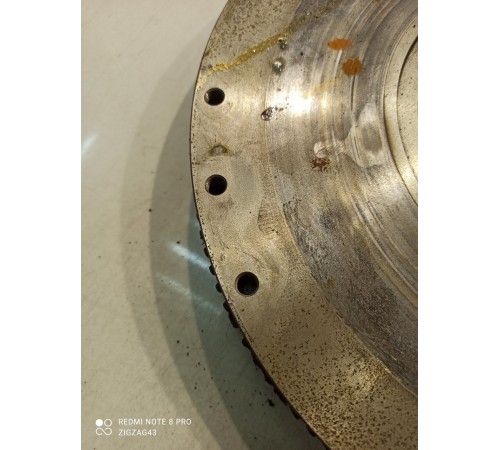 Маховик двигателя