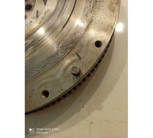 Маховик двигателя