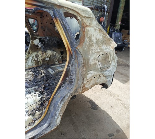 Крыло заднее левое