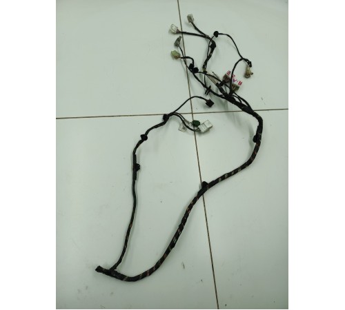 Электропроводка двери передняя левая
