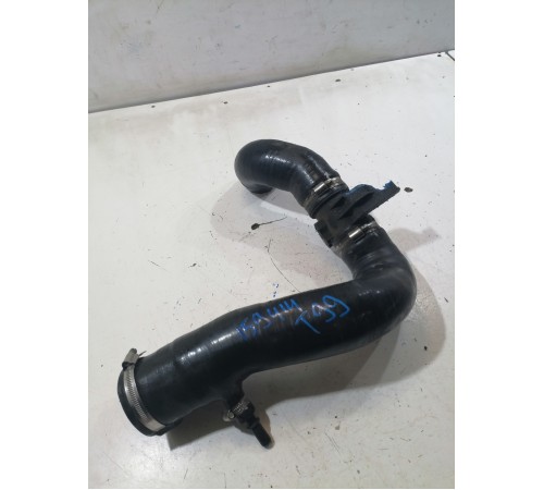 Патрубок интеркулера