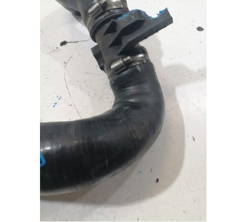 Патрубок интеркулера