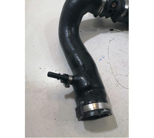 Патрубок интеркулера