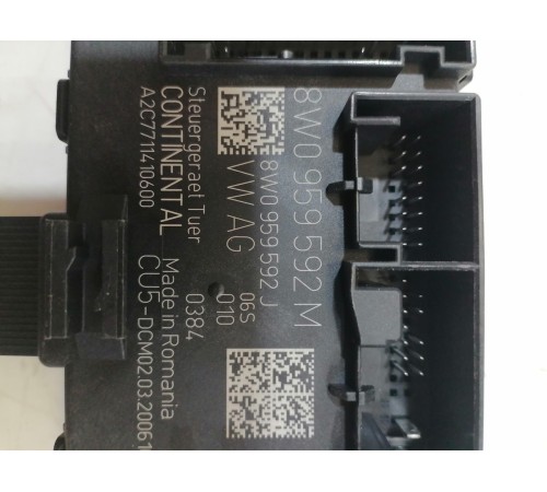 Блок двери передний правый