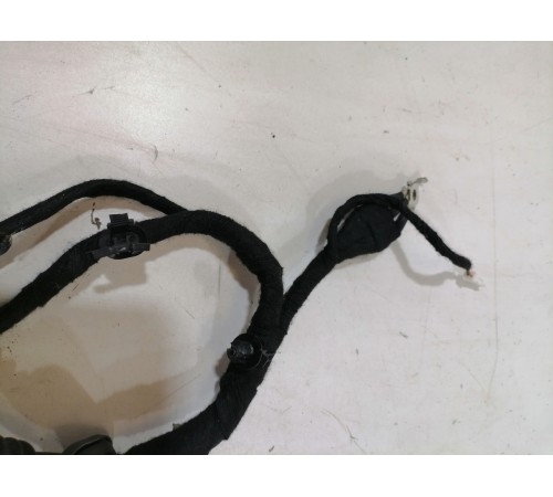 Электропроводка крышки багажника