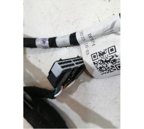 Электропроводка крышки багажника