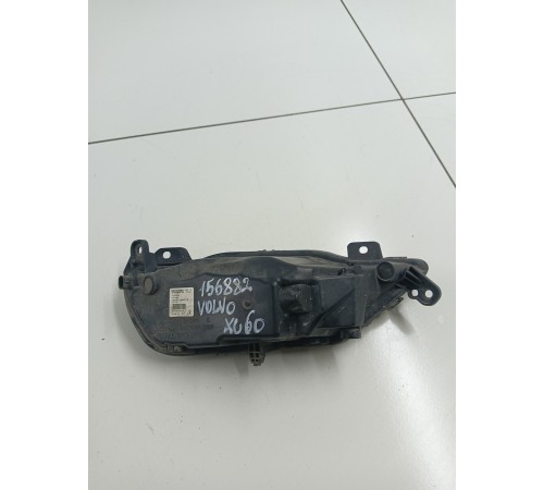 Фара противотуманная левая