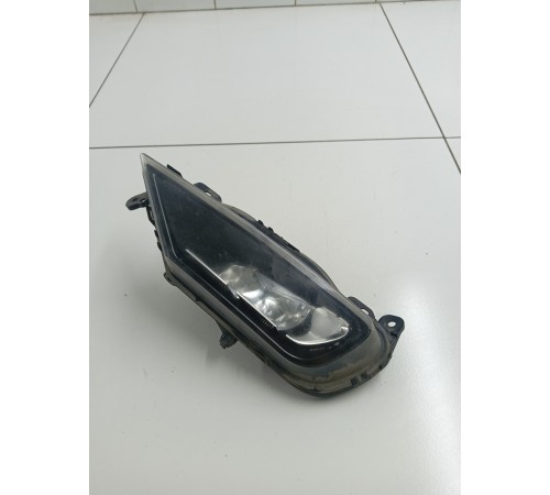 Фара противотуманная левая
