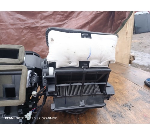 Корпус отопителя (печки)